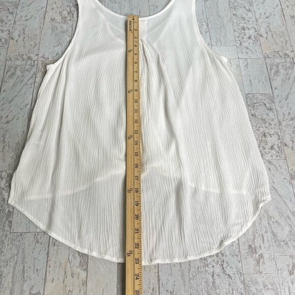 Loves Fire Criss Cross V Neck Wrap Front Blouse Top Size Small - Picture 9 of 13